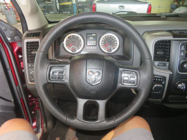 2016 Ram 1500 HARD TO FIND REGULAR CAB 5.7 HEMI EXTRA CLEAN LOW MILES 2OWNER - 23097206 - 31