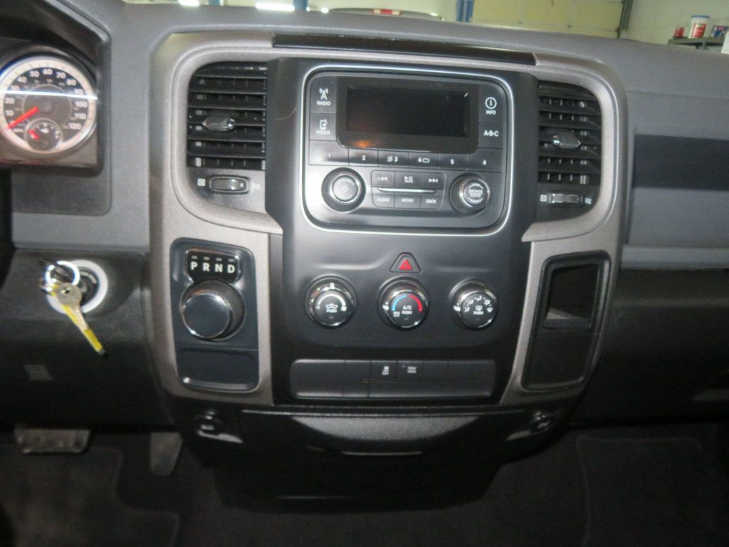 2016 Ram 1500 HARD TO FIND REGULAR CAB 5.7 HEMI EXTRA CLEAN LOW MILES 2OWNER - 23097206 - 33