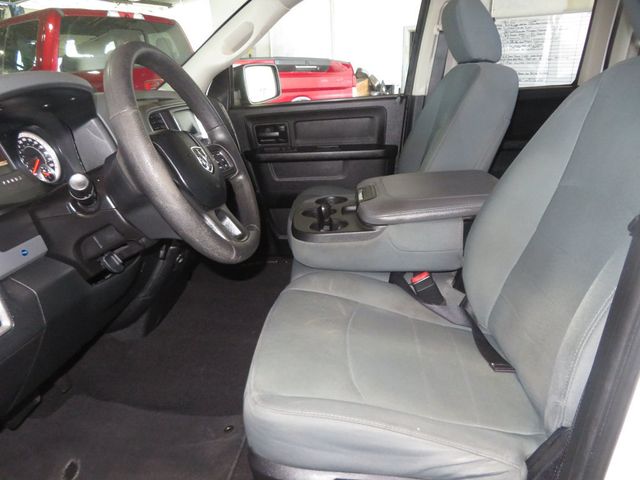 2016 Ram 1500 QUAD CAB 2OWNER LOW MILES EXTRA CLEAN TRADESMAN HEMI 1500  - 22992480 - 17