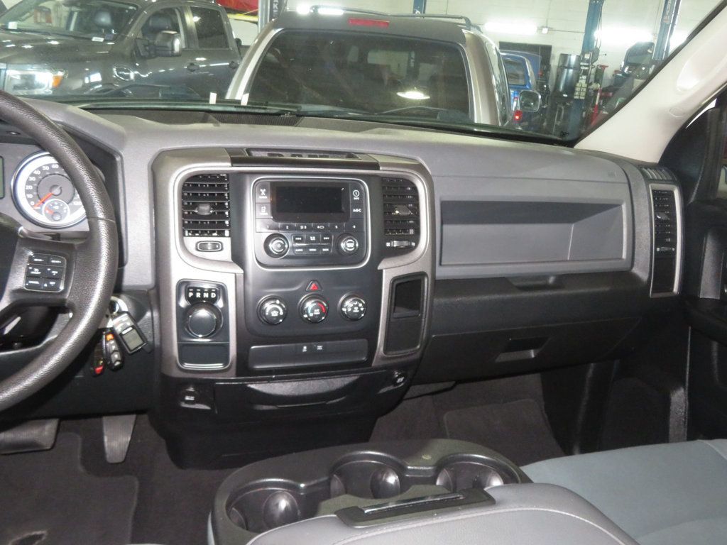 2016 Ram 1500 QUAD CAB 2OWNER LOW MILES EXTRA CLEAN TRADESMAN HEMI 1500  - 22992480 - 37