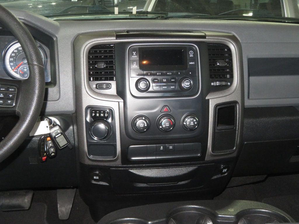 2016 Ram 1500 QUAD CAB 2OWNER LOW MILES EXTRA CLEAN TRADESMAN HEMI 1500  - 22992480 - 38