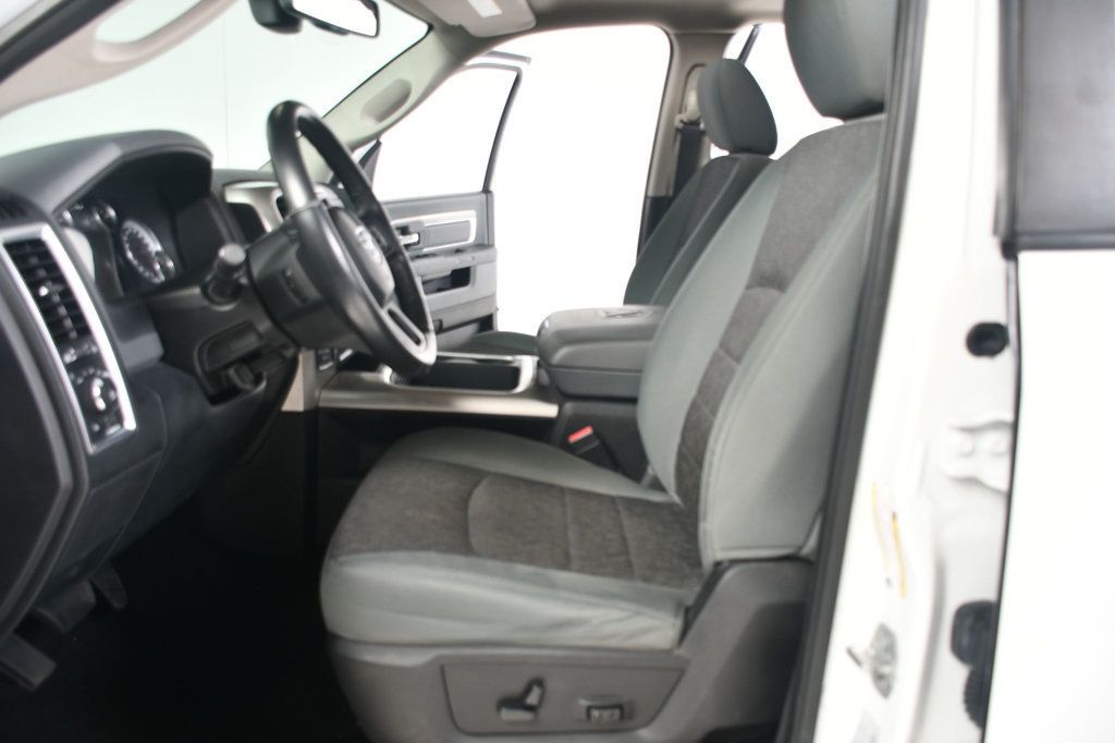 2016 Ram 1500 Sunroof Navigation Hemi 4x4 Crew Cab Bed Cover - 22963101 - 12