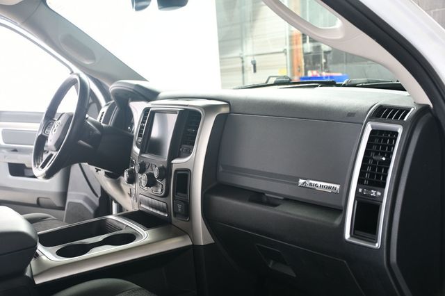 2016 Ram 1500 Sunroof Navigation Hemi 4x4 Crew Cab Bed Cover - 22963101 - 31