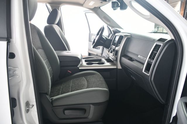 2016 Ram 1500 Sunroof Navigation Hemi 4x4 Crew Cab Bed Cover - 22963101 - 32