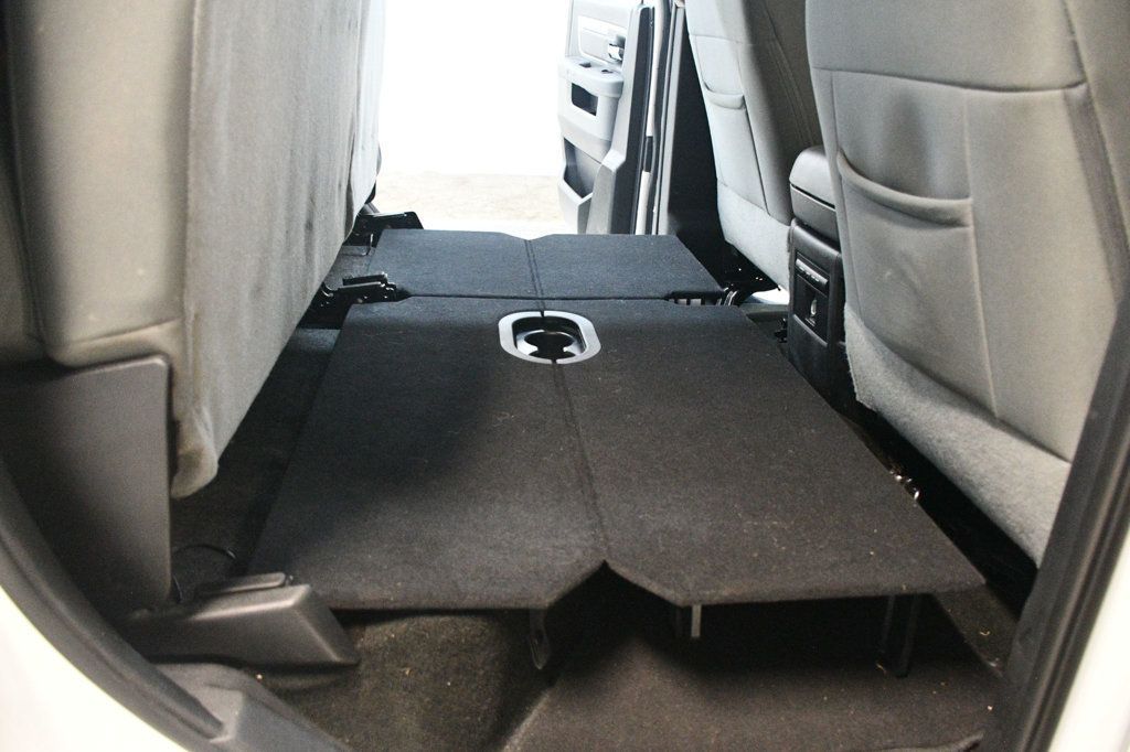 2016 Ram 1500 Sunroof Navigation Hemi 4x4 Crew Cab Bed Cover - 22963101 - 34