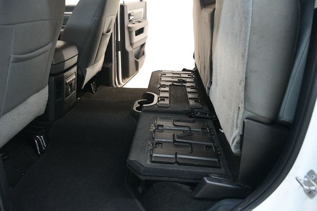 2016 Ram 1500 Sunroof Navigation Hemi 4x4 Crew Cab Bed Cover - 22963101 - 35