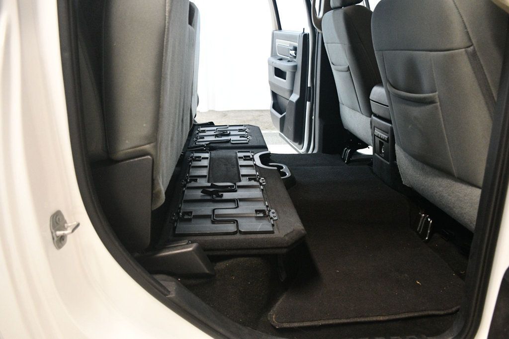 2016 Ram 1500 Sunroof Navigation Hemi 4x4 Crew Cab Bed Cover - 22963101 - 36