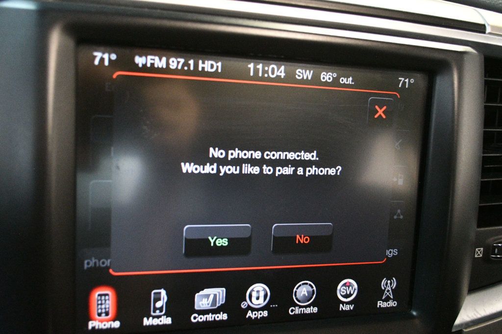 2016 Ram 1500 Sunroof Navigation Hemi 4x4 Crew Cab Bed Cover - 22963101 - 44