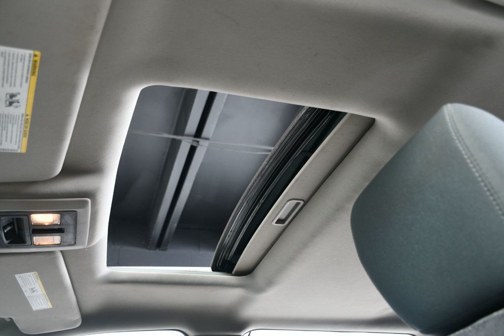 2016 Ram 1500 Sunroof Navigation Hemi 4x4 Crew Cab Bed Cover - 22963101 - 7