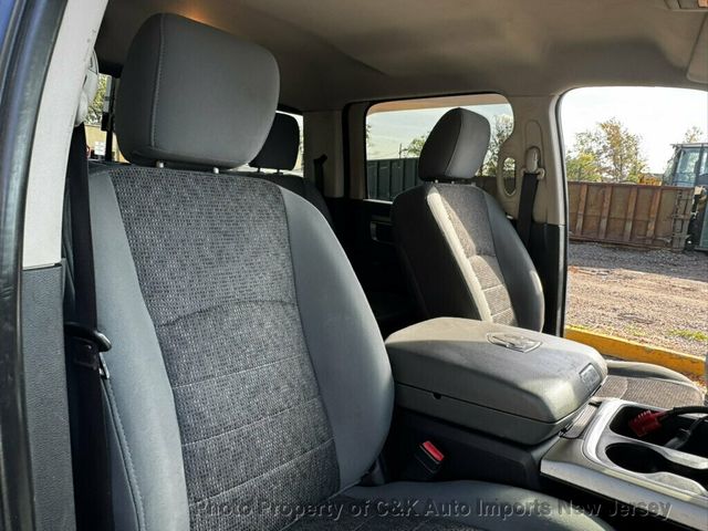 2016 Ram 2500 4WD Crew Cab 149" Big Horn - 23079312 - 18