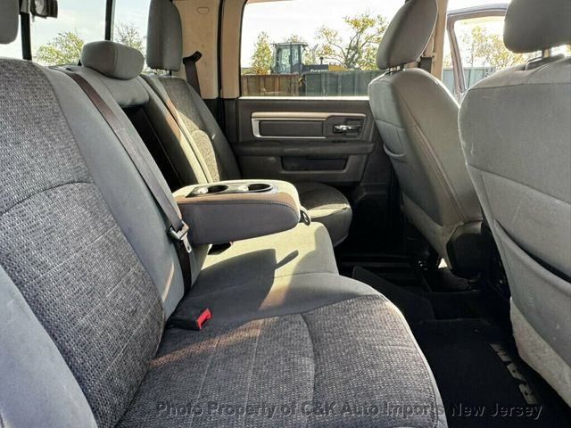 2016 Ram 2500 4WD Crew Cab 149" Big Horn - 23079312 - 19