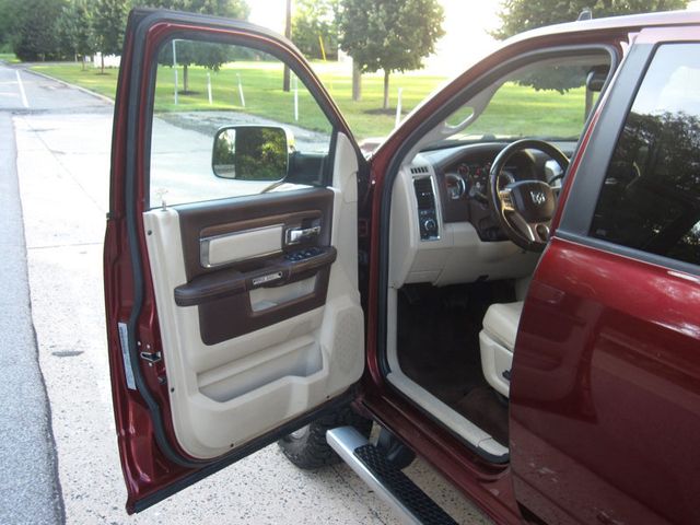 2016 Ram 2500 4WD Crew Cab 149" Laramie - 23051027 - 18