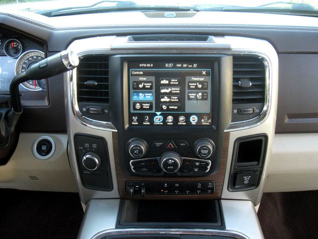 2016 Ram 2500 4WD Crew Cab 149" Laramie - 23051027 - 24