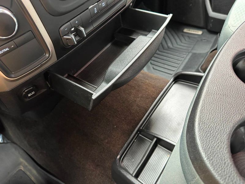 2016 Ram 2500 4WD Crew Cab 149" SLT - 22928586 - 45