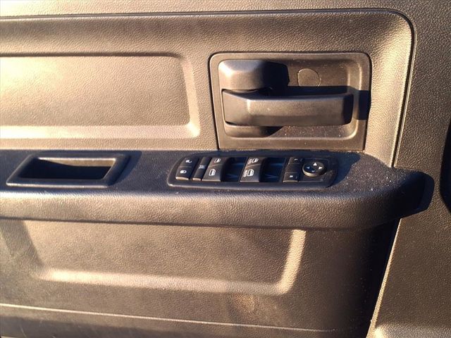 2016 Ram 2500 4WD Crew Cab 149" Tradesman - 22942450 - 16