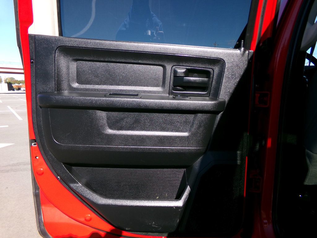 2016 Ram 2500 4WD Crew Cab 149" Tradesman - 22942622 - 12