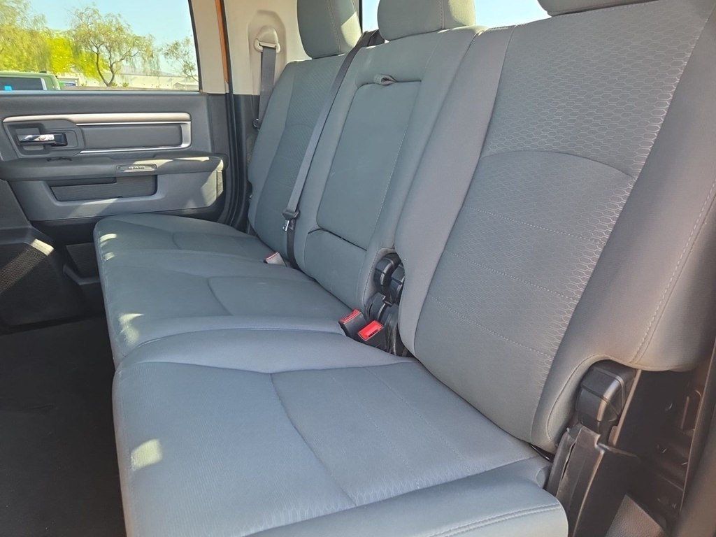 2016 Ram 2500 4WD Mega Cab 160.5" SLT - 23025527 - 14