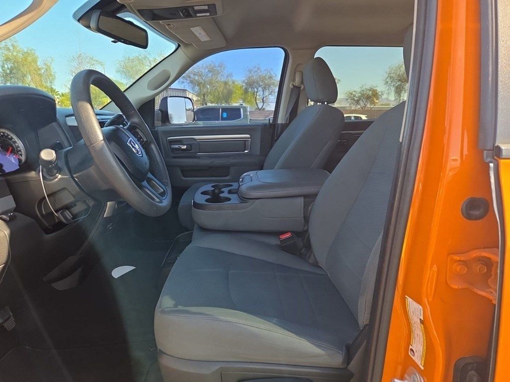 2016 Ram 2500 FULLY SERVICED AT DEALER! LOOK AT CARFAX! 6.4L HEAVY DUTY MDS - 23025527 - 11