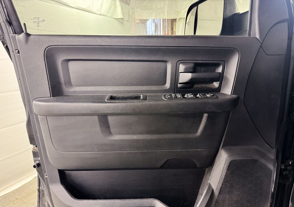 2016 Ram 2500 HEAVY DUTY CREW CAB TRADESMEN 4X4 6.4L - 23072467 - 10