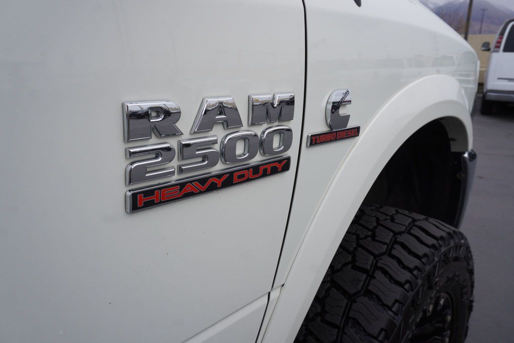 2016 Ram 2500 LARAMIE - 22983483 - 17