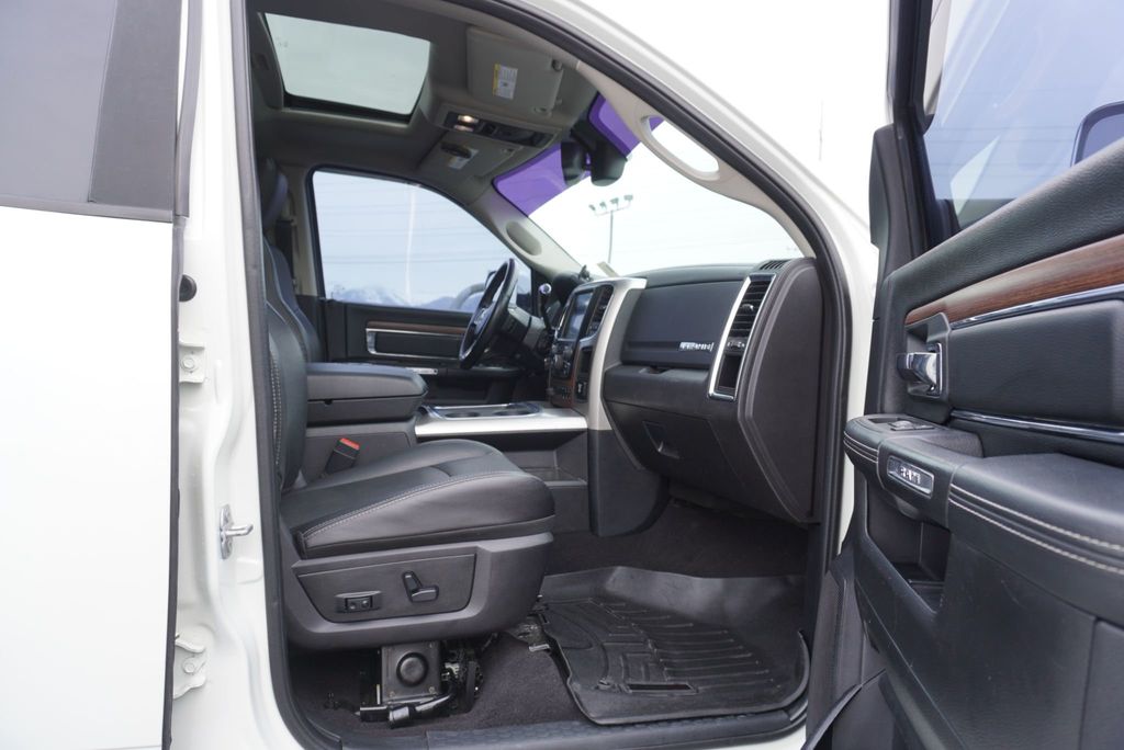 2016 Ram 2500 LARAMIE - 22983483 - 22