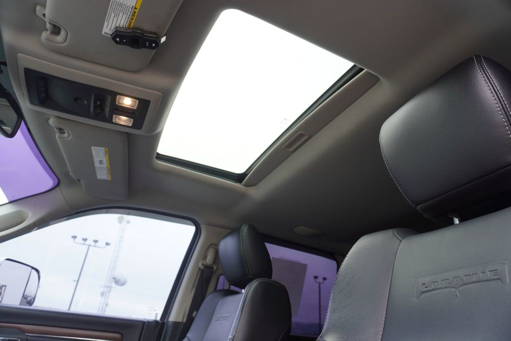 2016 Ram 2500 LARAMIE - 22983483 - 26