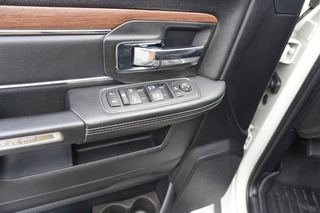 2016 Ram 2500 LARAMIE - 22983483 - 28