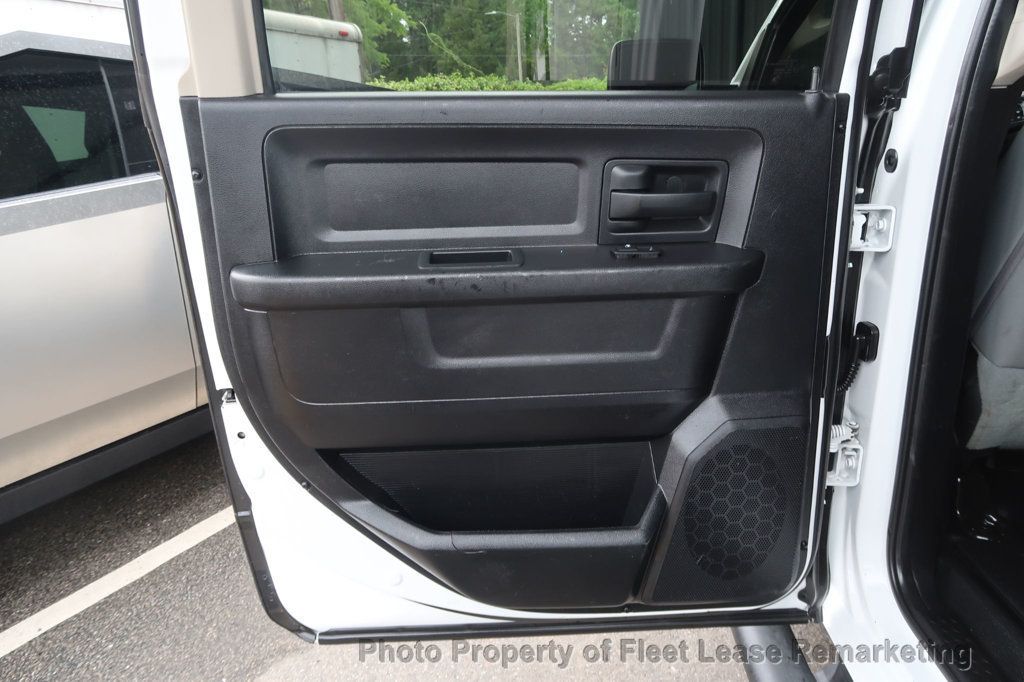 2016 Ram 2500 Ram 2500 2WD Crew Cab Utility  - 23024411 - 16