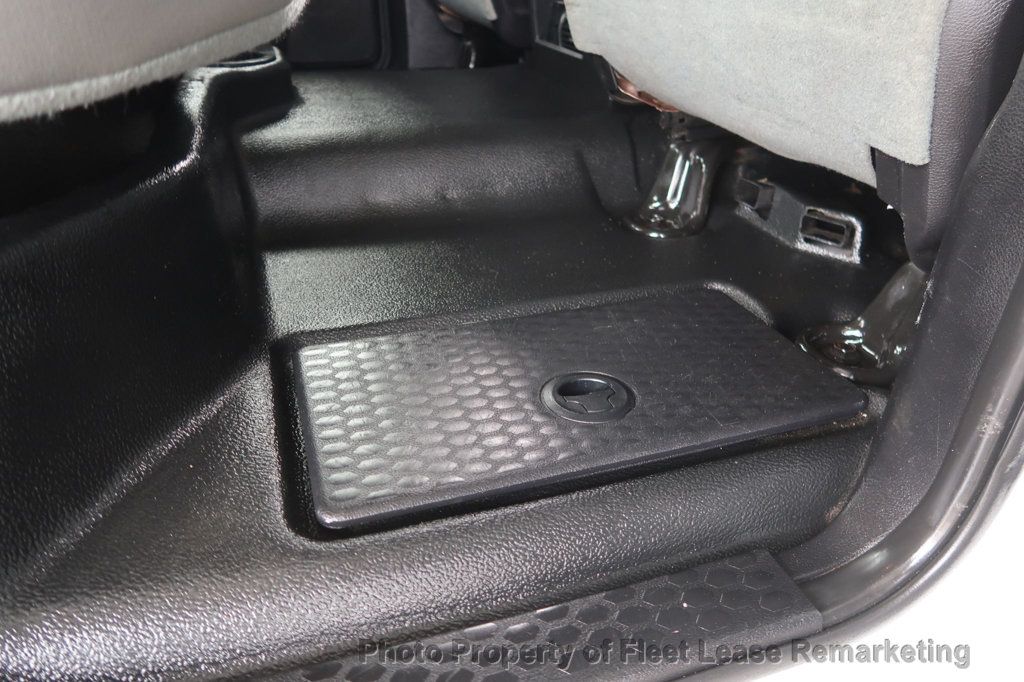 2016 Ram 2500 Ram 2500 2WD Crew Cab Utility  - 23024411 - 20