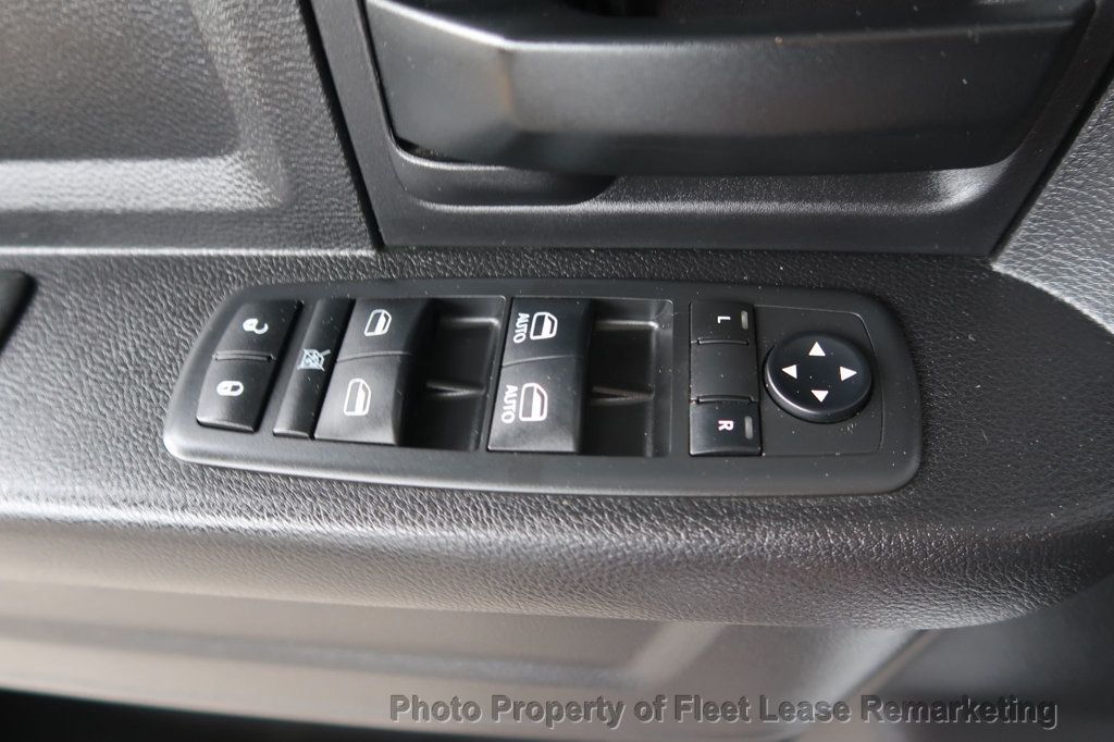 2016 Ram 2500 Ram 2500 2WD Crew Cab Utility  - 23024411 - 37