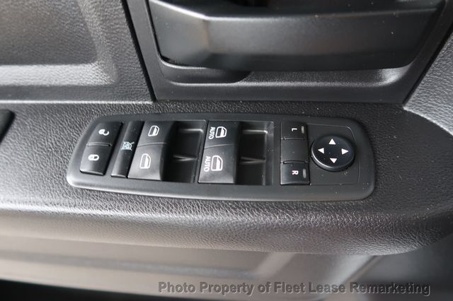 2016 Ram 2500 Ram 2500 2WD Crew Cab Utility  - 23024411 - 37