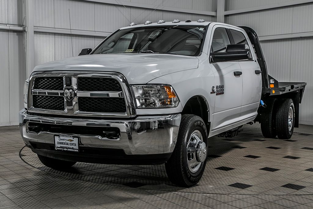 2016 Ram 3500 3500 CREW 4X4 SLT * 6.7 CUMMINS * 9' C&M FLATBED * LOCAL TRADE - 17101339 - 2