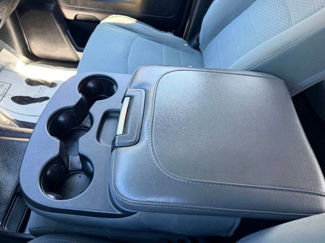 2016 Ram 3500 4WD Crew Cab 169" Tradesman - 23041913 - 40