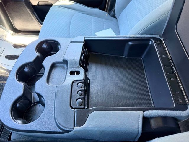 2016 Ram 3500 4WD Crew Cab 169" Tradesman - 23041913 - 41