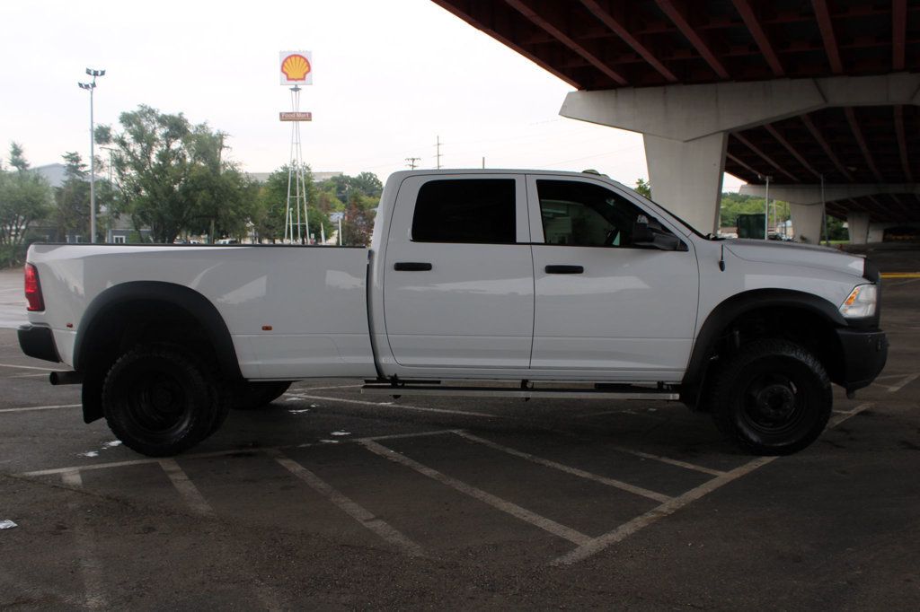 2016 Ram 3500 4WD Crew Cab 169" Tradesman - 23068897 - 14