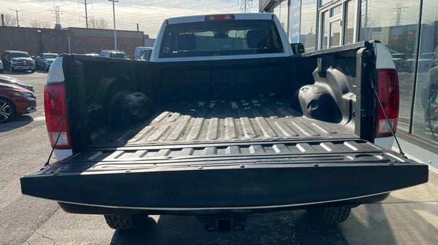 2016 Ram 3500 4WD Reg Cab 140.5" Tradesman - 22757986 - 23