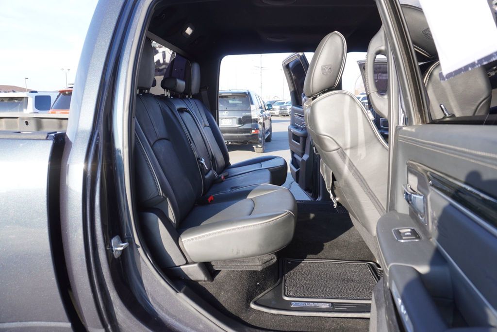 2016 Ram 3500 LIMITED - 22970896 - 25