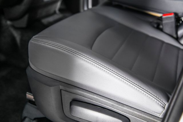 2016 Ram 3500 RAM 3500 CREW 4X4 * 6.7 CUMMINS * CONTRACTOR DUMP * STILL NEW - 16815704 - 25