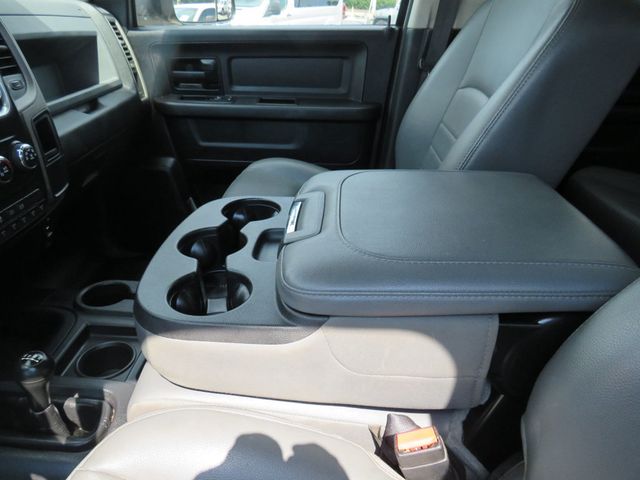 2016 Ram 3500 Cab-Chassis 4WD Crew Cab 172" WB 60" CA Tradesman - 22914948 - 17