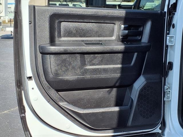 2016 Ram 3500 Cab-Chassis Crew Cab 10' Landscape Dump Truck - 22766781 - 25