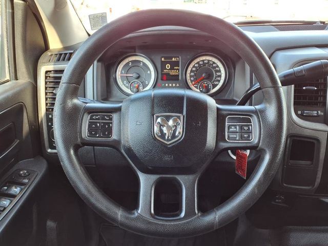 2016 Ram 3500 Cab-Chassis Crew Cab 10' Landscape Dump Truck - 22766781 - 32