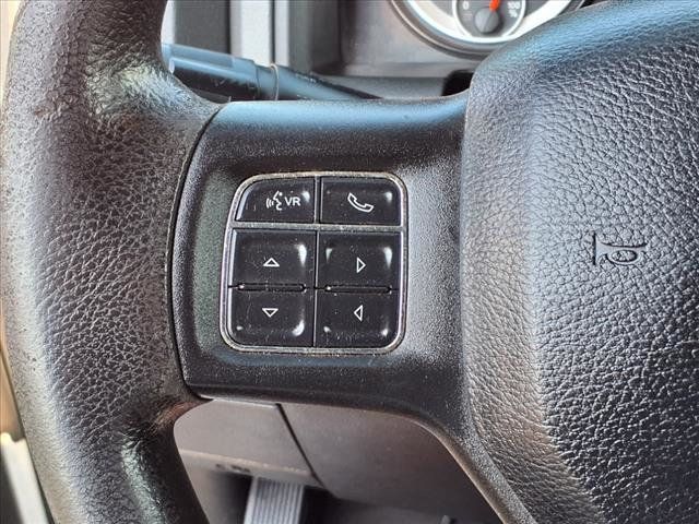 2016 Ram 3500 Cab-Chassis Crew Cab 10' Landscape Dump Truck - 22766781 - 38