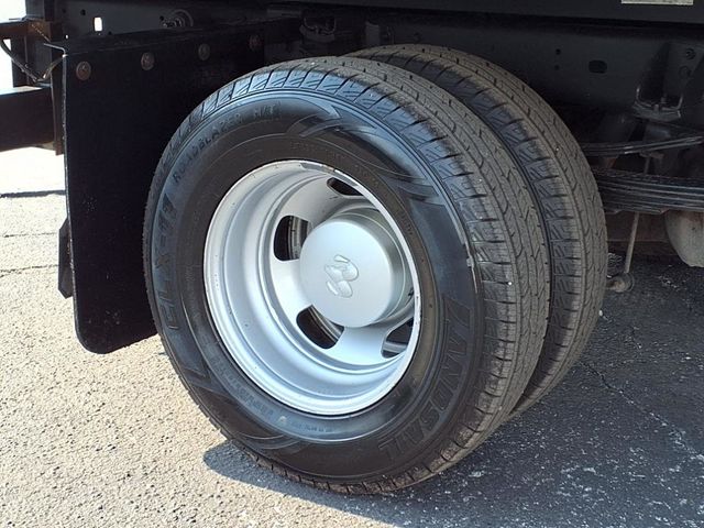 2016 Ram 3500 Cab-Chassis Crew Cab 10' Landscape Dump Truck - 22766781 - 39