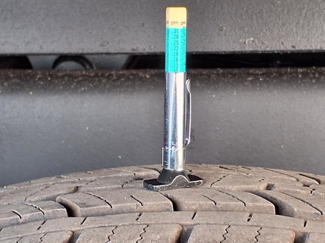 2016 Ram 3500 Cab-Chassis Crew Cab 10' Landscape Dump Truck - 22766781 - 41