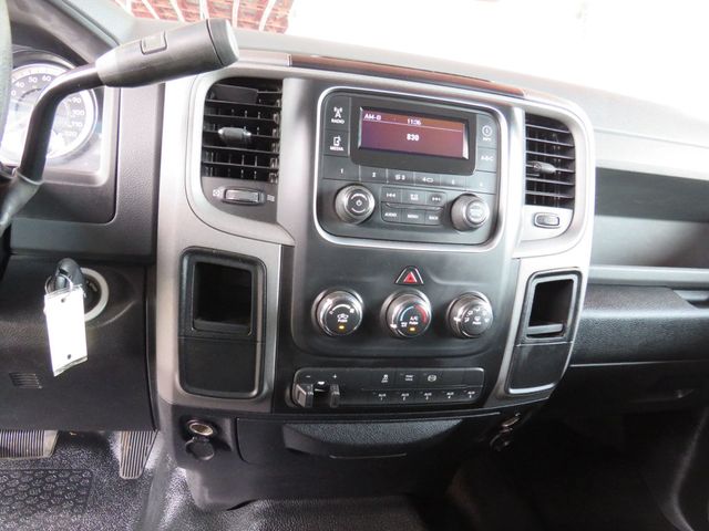 2016 Ram 3500 Cab-Chassis FLAT BED - 22902236 - 10