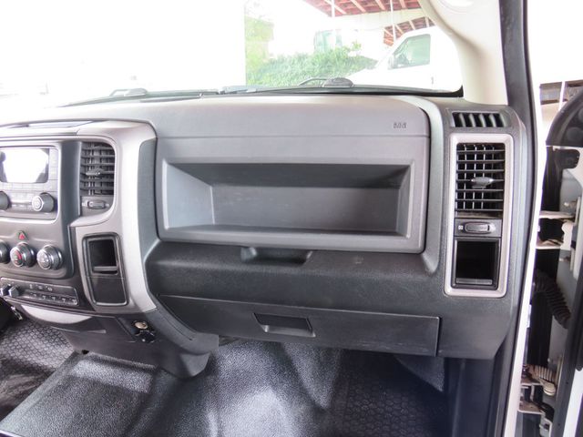 2016 Ram 3500 Cab-Chassis FLAT BED - 22902236 - 16