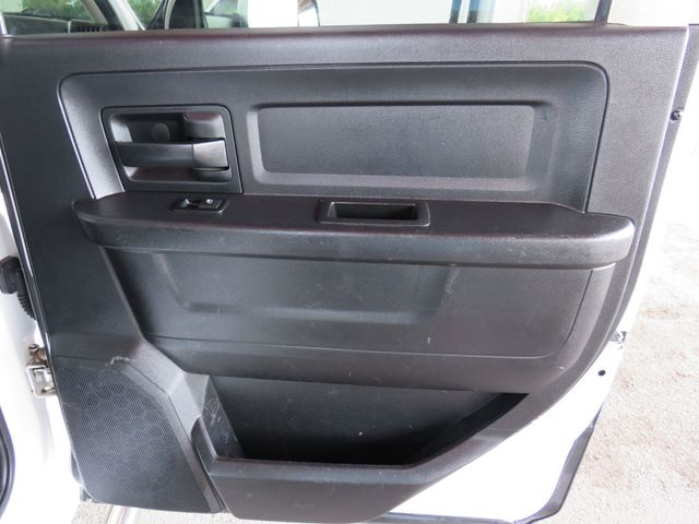 2016 Ram 3500 Cab-Chassis FLAT BED - 22902236 - 17