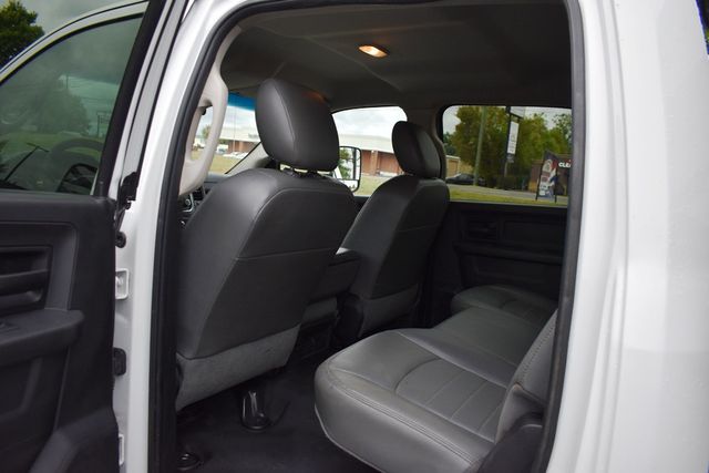 2016 Ram 5500 2WD Crew Cab 197" WB 84" CA Tradesman - 23093880 - 34