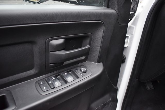 2016 Ram 5500 2WD Crew Cab 197" WB 84" CA Tradesman - 23093880 - 38