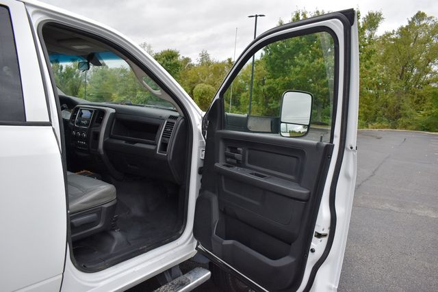 2016 Ram 5500 2WD Crew Cab 197" WB 84" CA Tradesman - 23093880 - 44